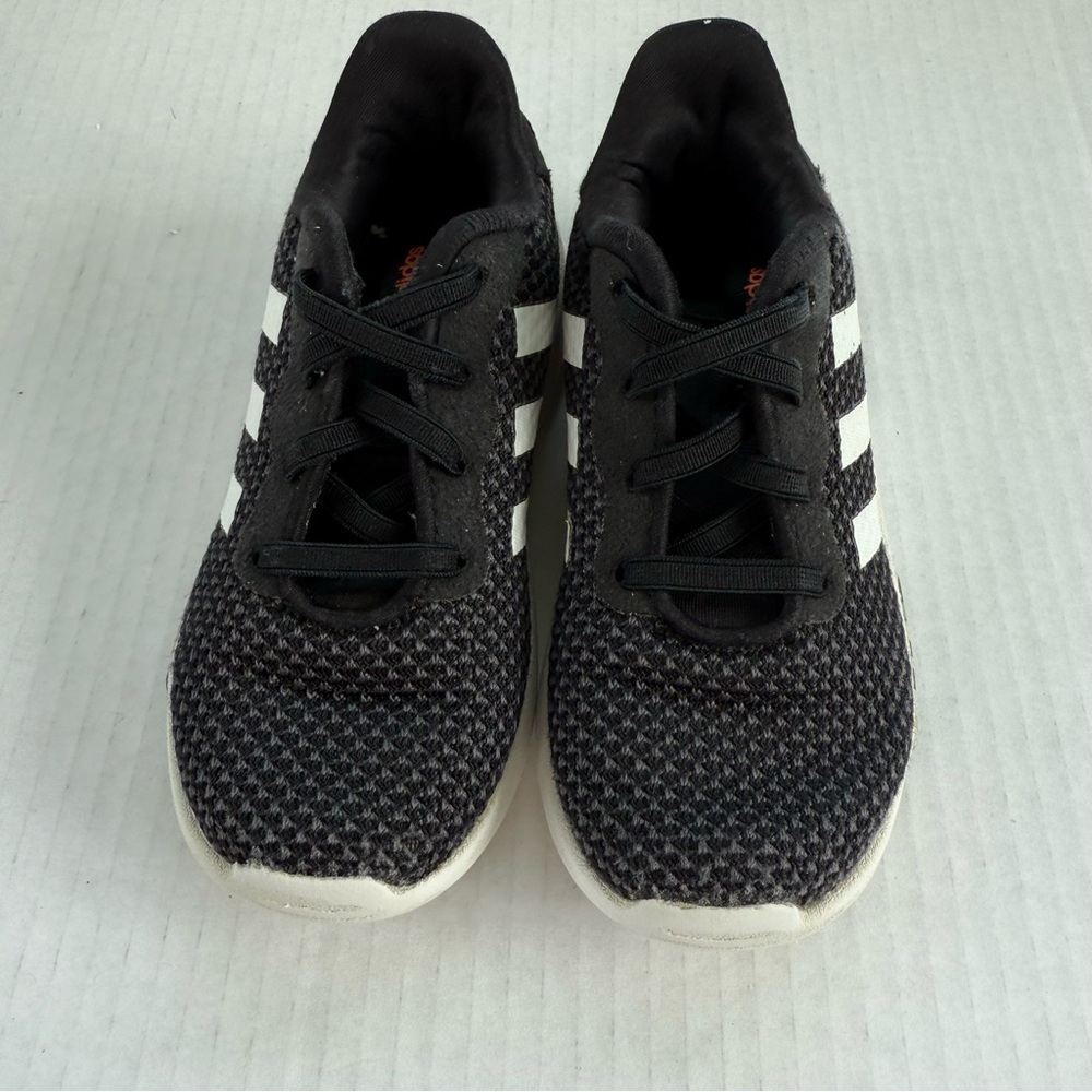 Adidas Black and White Sneakers with Breathable Mesh Size 9K - Picture 9 of 9